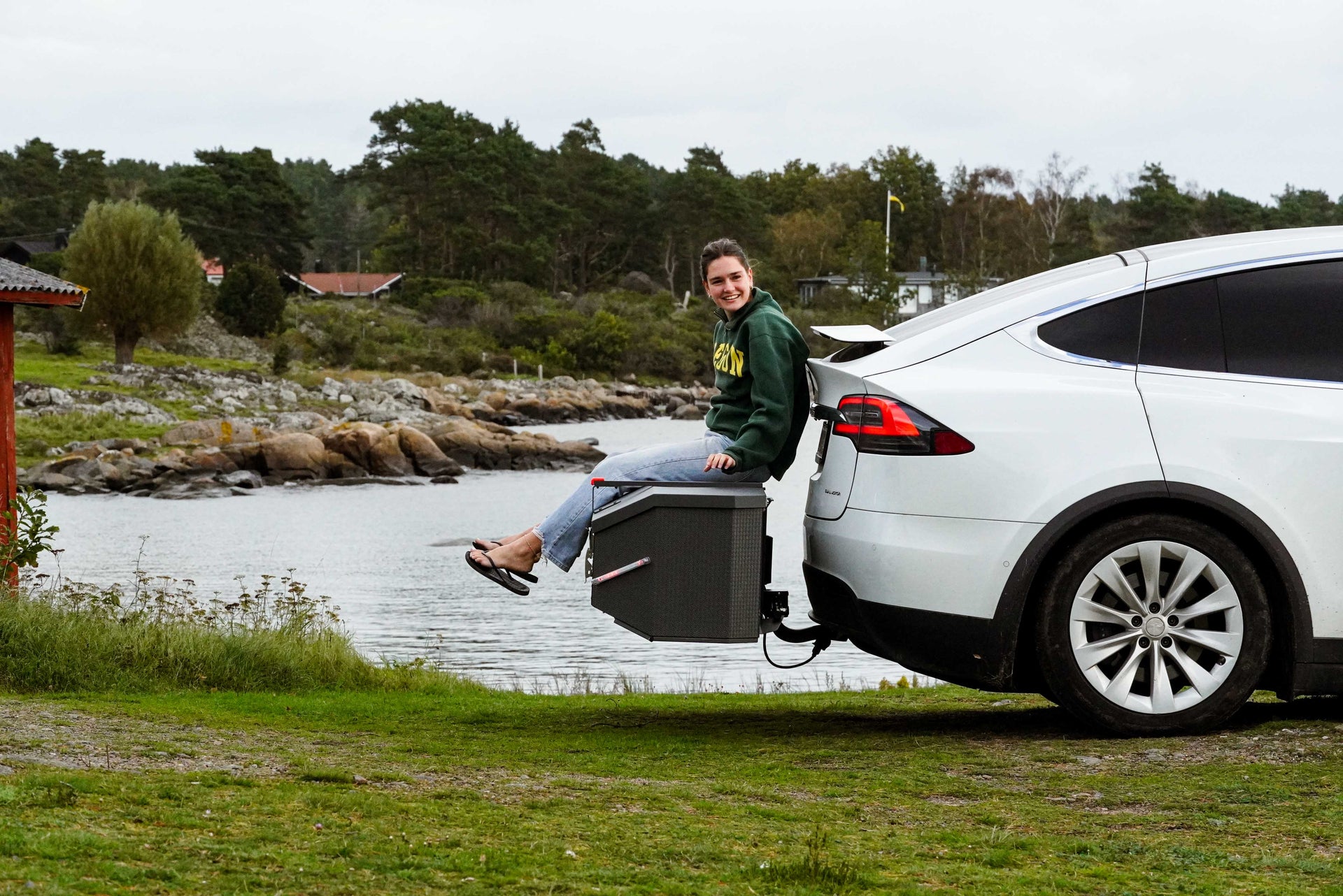 Hyr din smarta bakbox dragkrok för alla äventyr med IXTArent